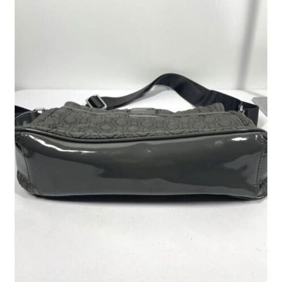 Vera Bradley Lay Flat Gray Quilted Tote Messenger Bag - Picture 9 of 10